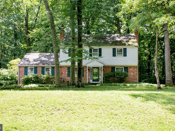 4 Galaxy Dr, Newark, DE 19711