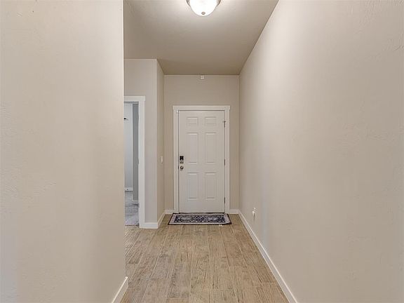 3rd image of 29261 Spur Cir