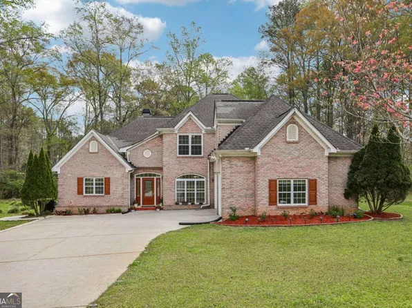 140 Lang Dr, Fayetteville, GA 30214