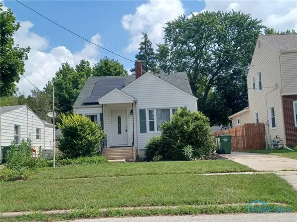 806 Pierce St, Maumee, OH 43537