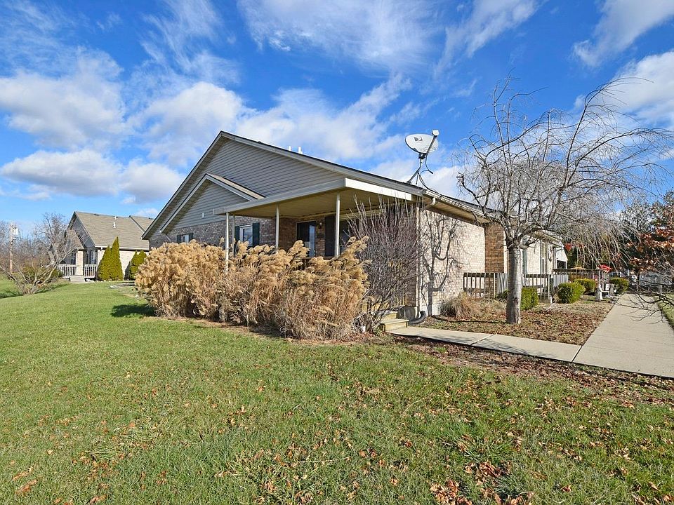 1st image of 4618 Yorkshire Dr