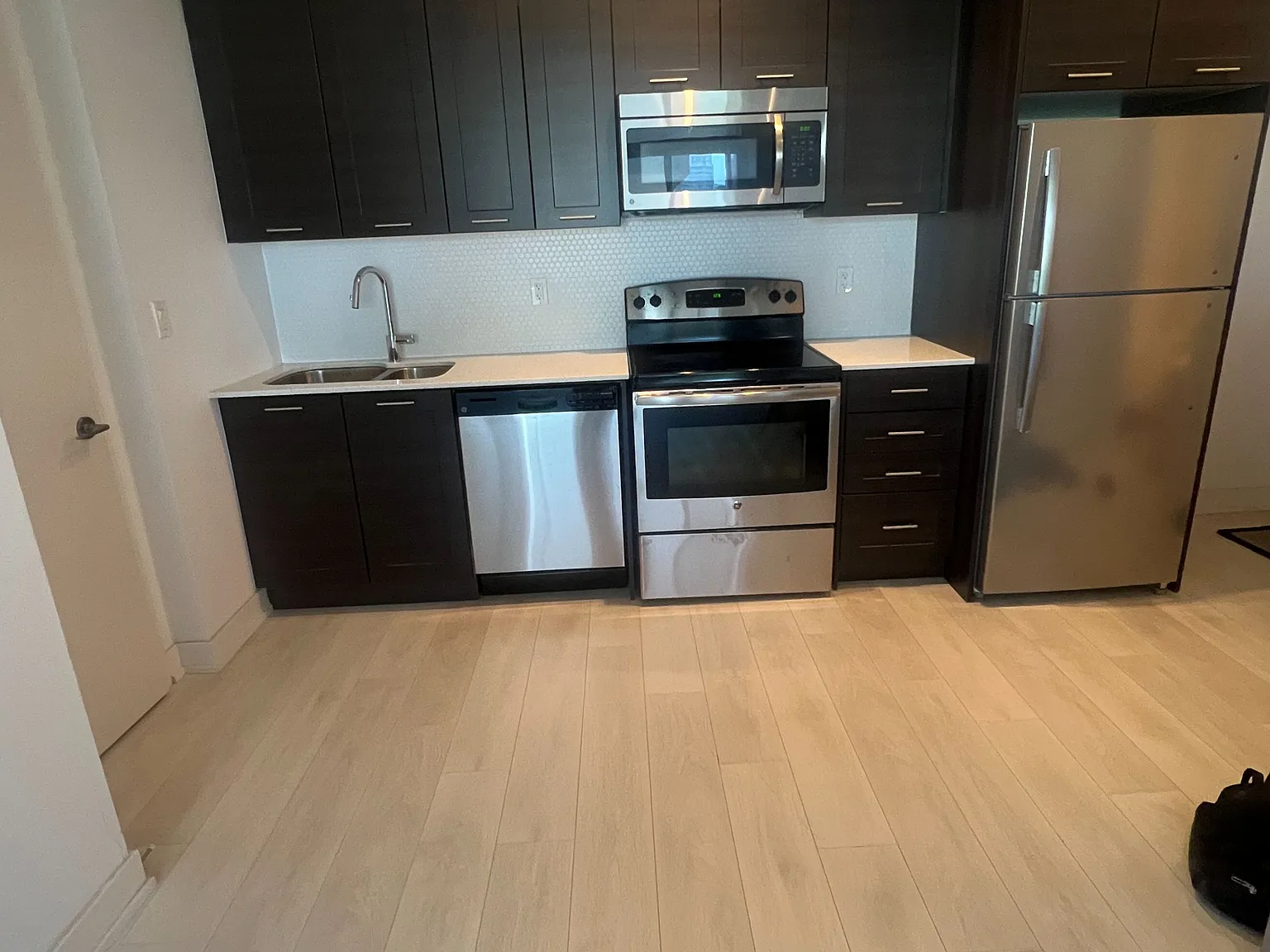 1 bed, $2,200 — Photo 2