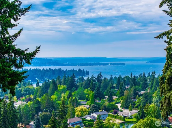 9416 NE 25th Street, Clyde Hill, WA 98004