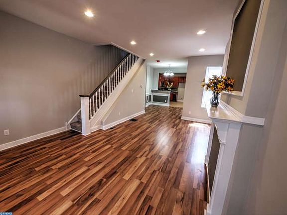 3rd image of 5218 Larchwood Ave