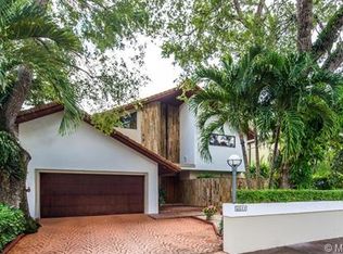 6911 Maynada St, Coral Gables, FL 33146