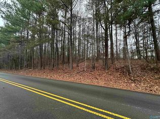 3 Pine Lake Trl NW, Arab, AL 35016