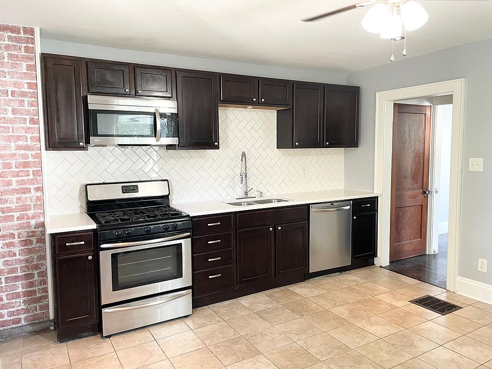 Updated Kitchen with Exposed Brick!