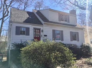 7 Lawrence Pl, New Rochelle, NY 10801