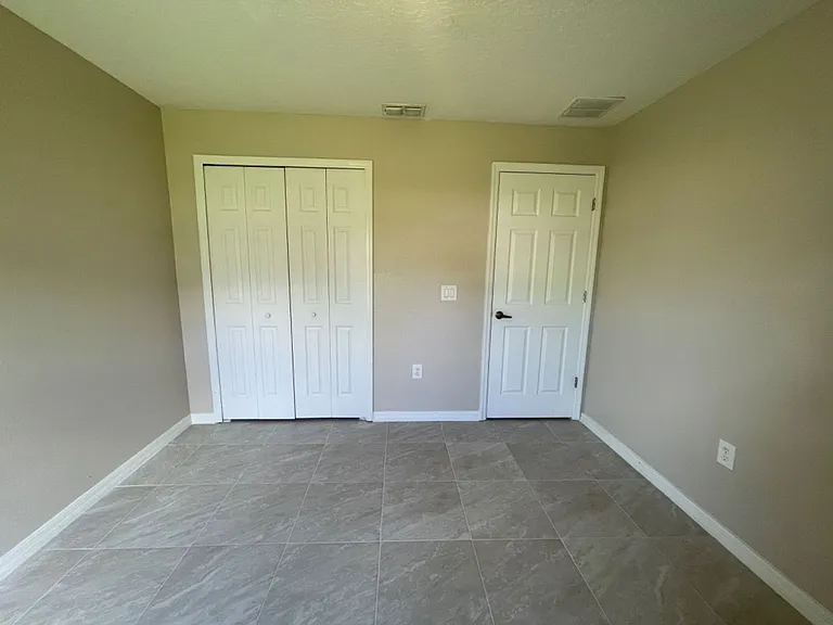 568 Finch Ct — Photo 24