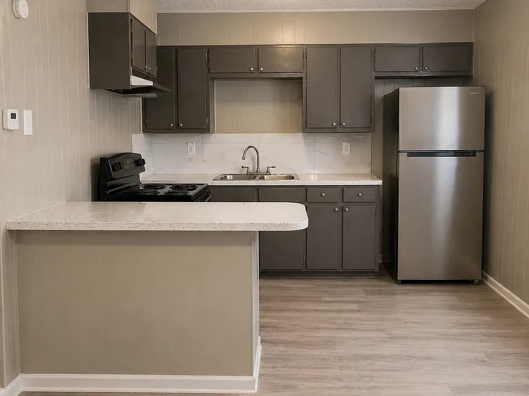 Highlander Apartments — Photo 16