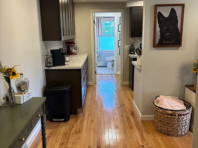 2600 Elmwood Ave #8 — Photo 4