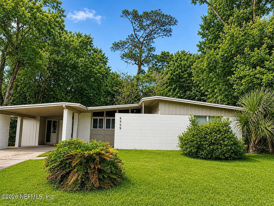 1st image of 6959 BERNAY Avenue