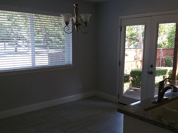 Breakfast nook