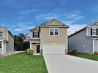 3363 Roundabout Dr, Middleburg, FL 32068