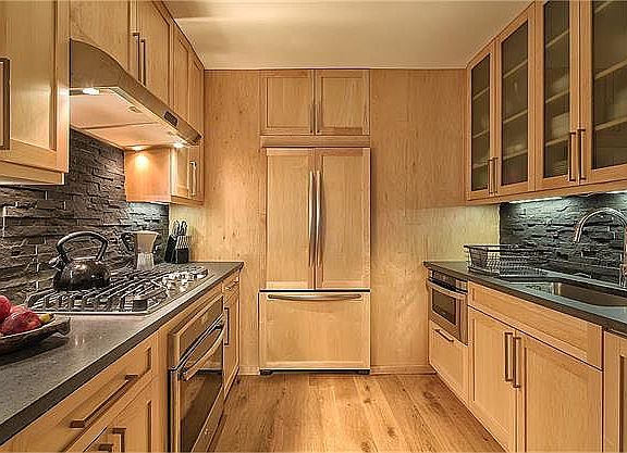3rd image of 201 E 86th St Penthouse Fg1