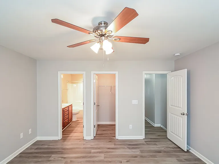 2203 Sunny Cove Dr — Photo 8