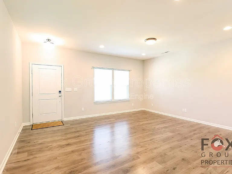 2692 Andes Dr — Photo 6