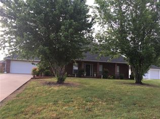 4 Katie Ct, Lavaca, AR 72941
