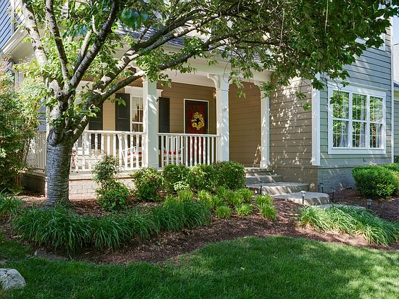 3rd image of 708 Pebble Springs Dr