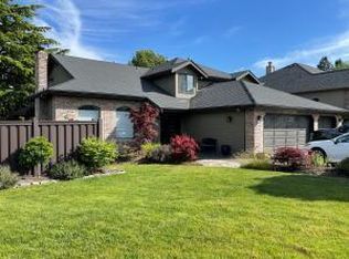 34 Jack Nicklaus Rd, Medford, OR 97504