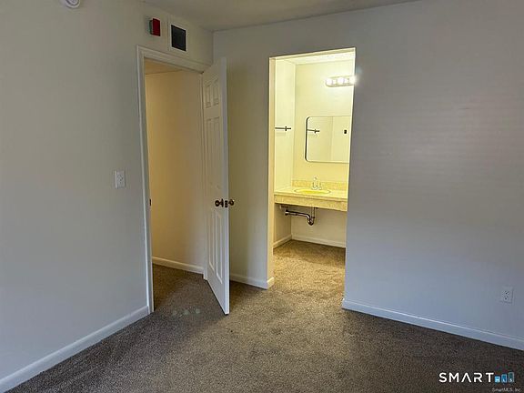 5th image of 1274 East Main Street #D12