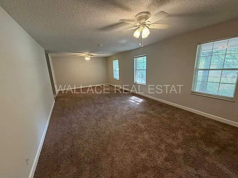 11141 Pleasant Forest Dr — Photo 10