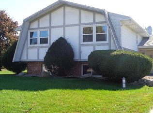 312 Concanneau Dr, La Porte, IN