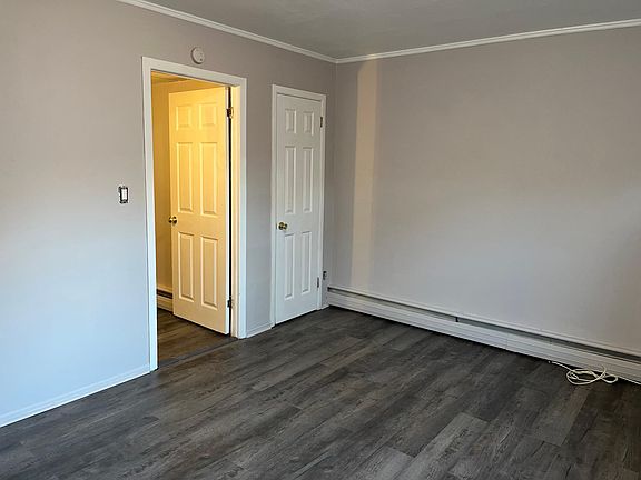 4th image of 8949 241st St Floor 1