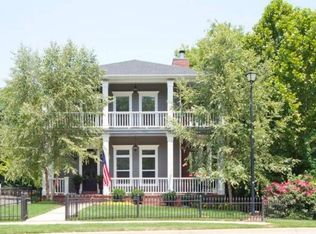 1708 E Amber Dr, Fayetteville, AR 72703