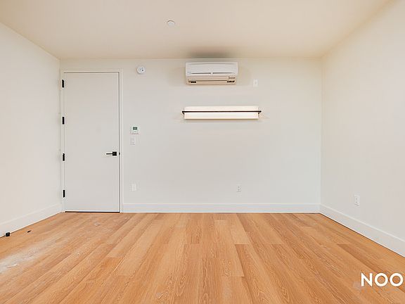 4th image of 130 Hope St APT 602