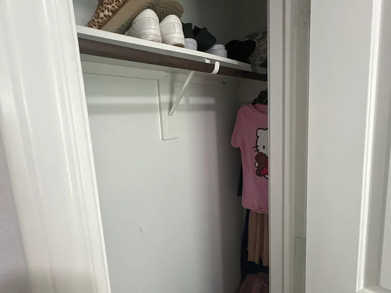 308 E Humble St — Photo 13