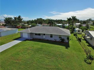 2528 SE Monroe St, Stuart, FL 34997