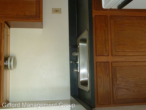 5th image of 130 W Seaview Ave APT 2