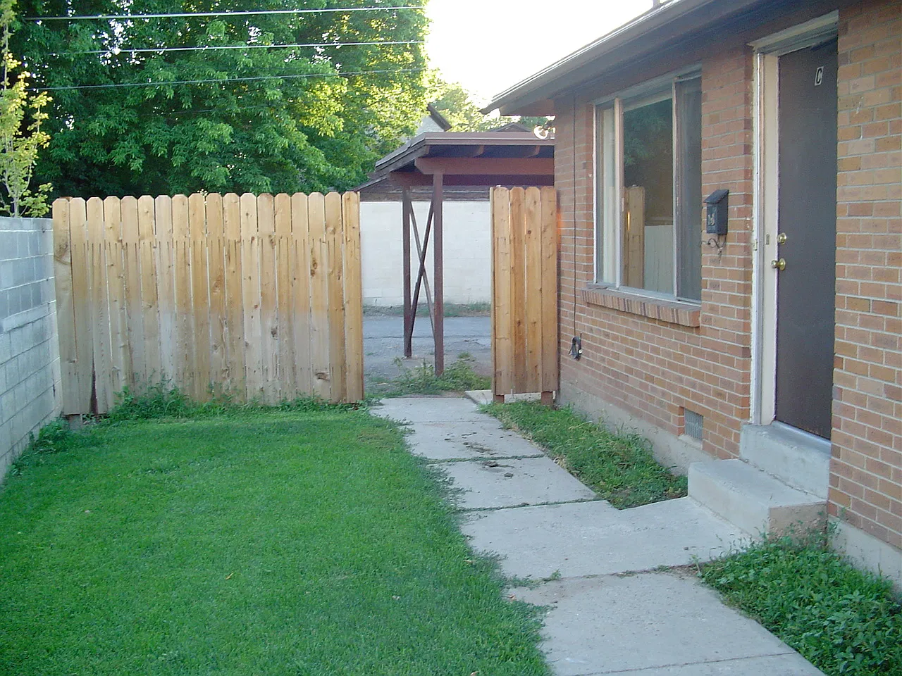 2 bed, 830 sqft, $1,550 — Photo 3