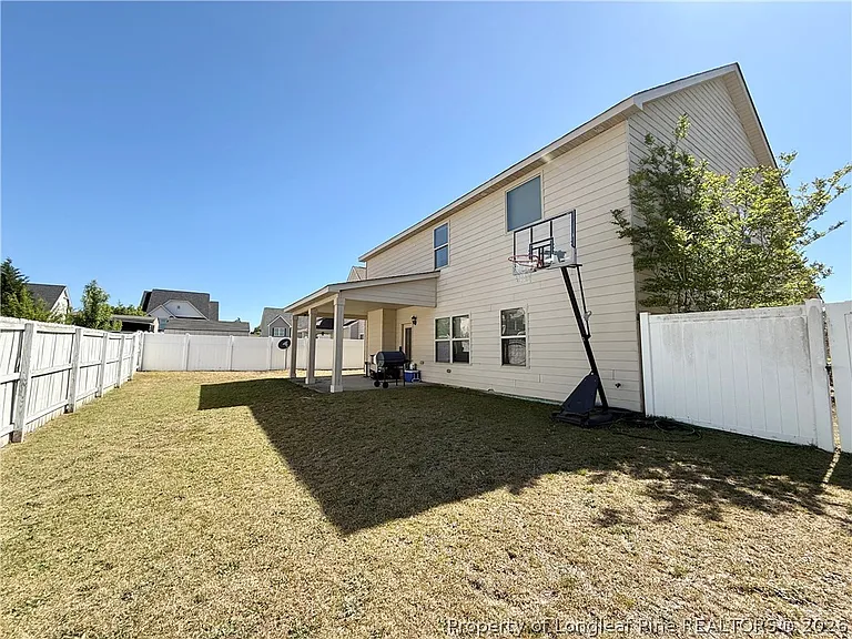 642 Regimental Dr — Photo 42