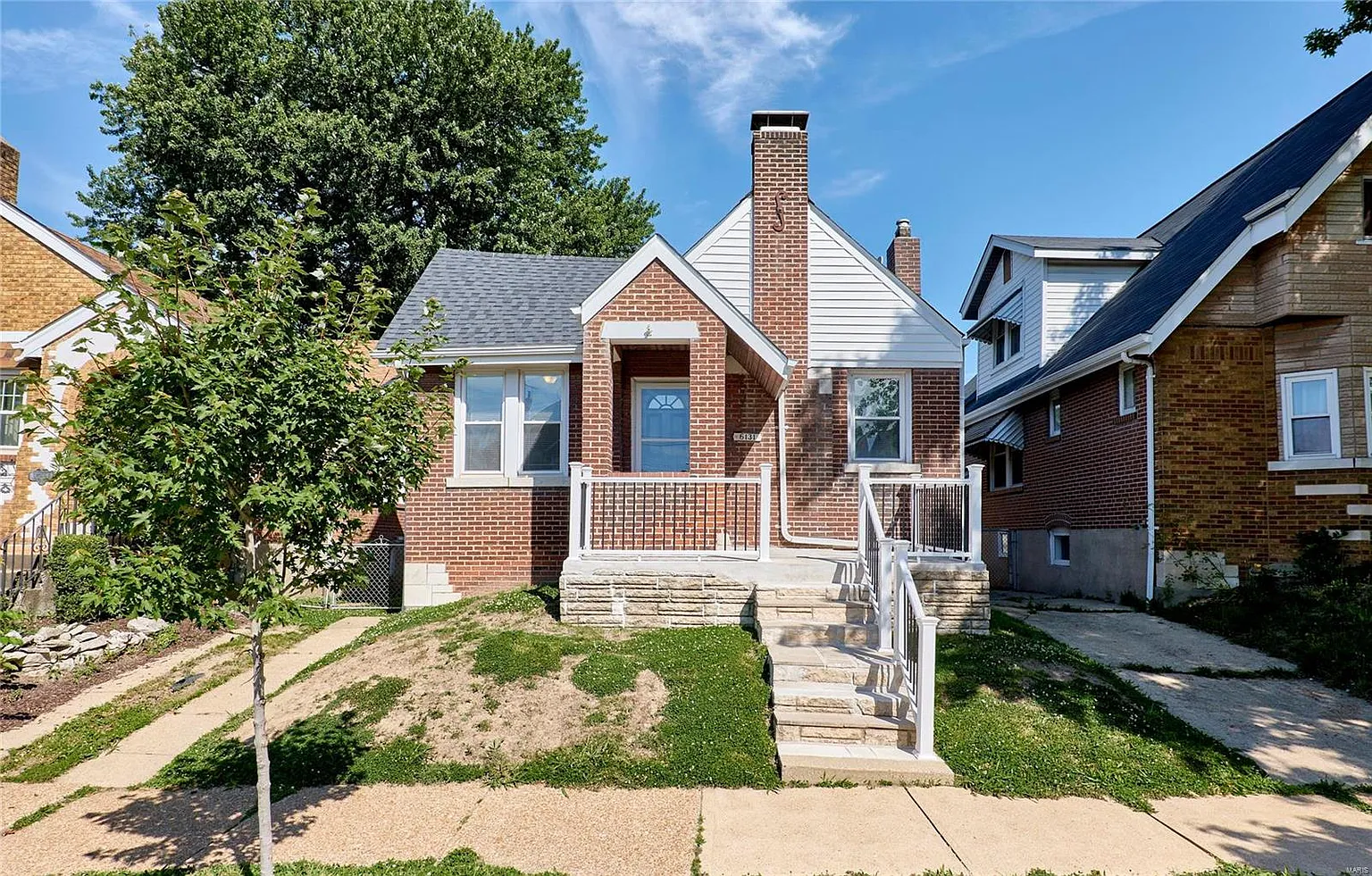 6131 Wanda Ave photo 1