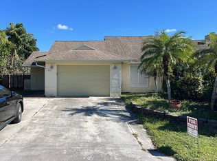 4611 SE Ontario Dr, Stuart, FL 34997