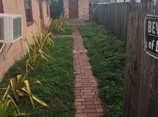 2233 Cody St, Hollywood, FL 33020
