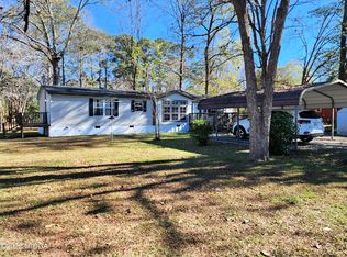 402 5th Ave, Bonaire, GA 31005