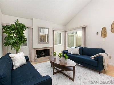 6297 Caminito Carrena, San Diego, CA, 92122
