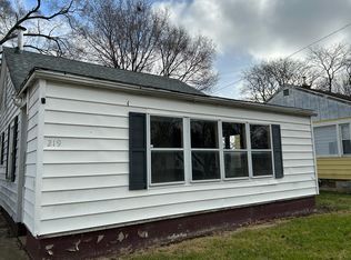 219 Edwards St, Danville, IL 61832