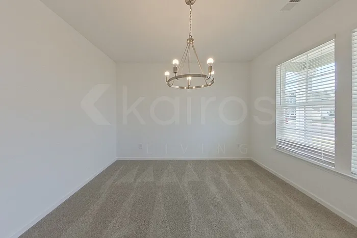 100 English Oak Ln — Photo 11