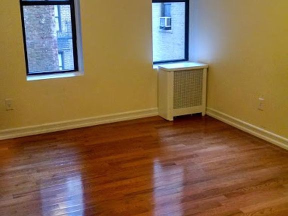 5th image of 3752 89th St APT 5K