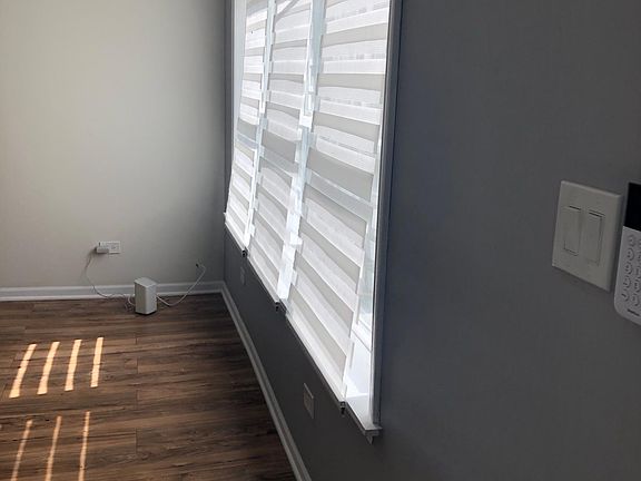 2nd image of 4741 S Hoyne Ave #1F