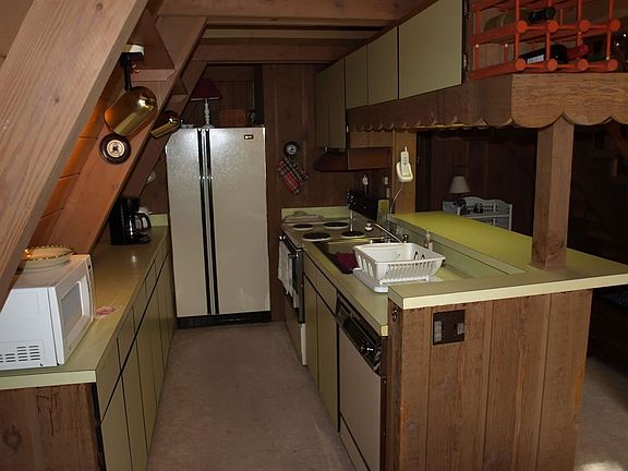 3rd image of 265 Winter Park Dr