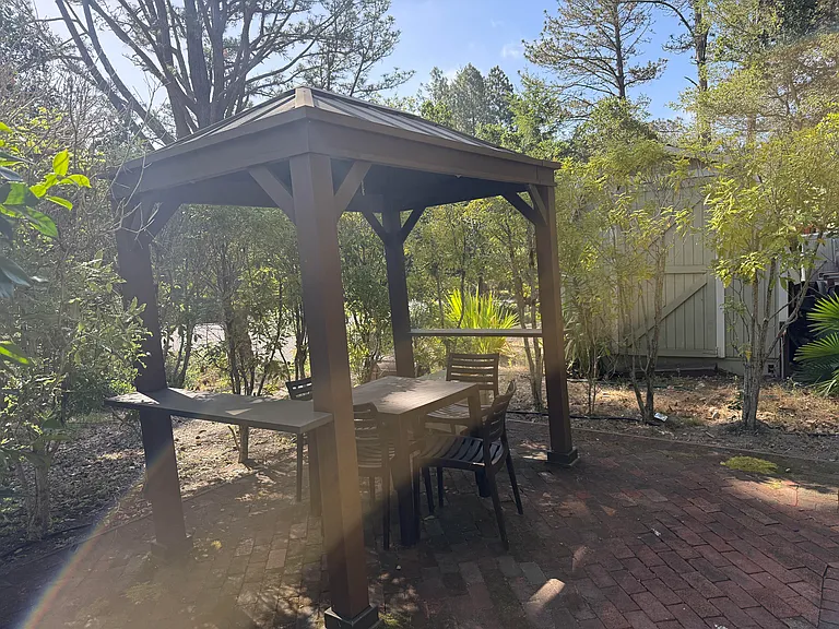181 Brook Knoll Dr #B — Photo 10