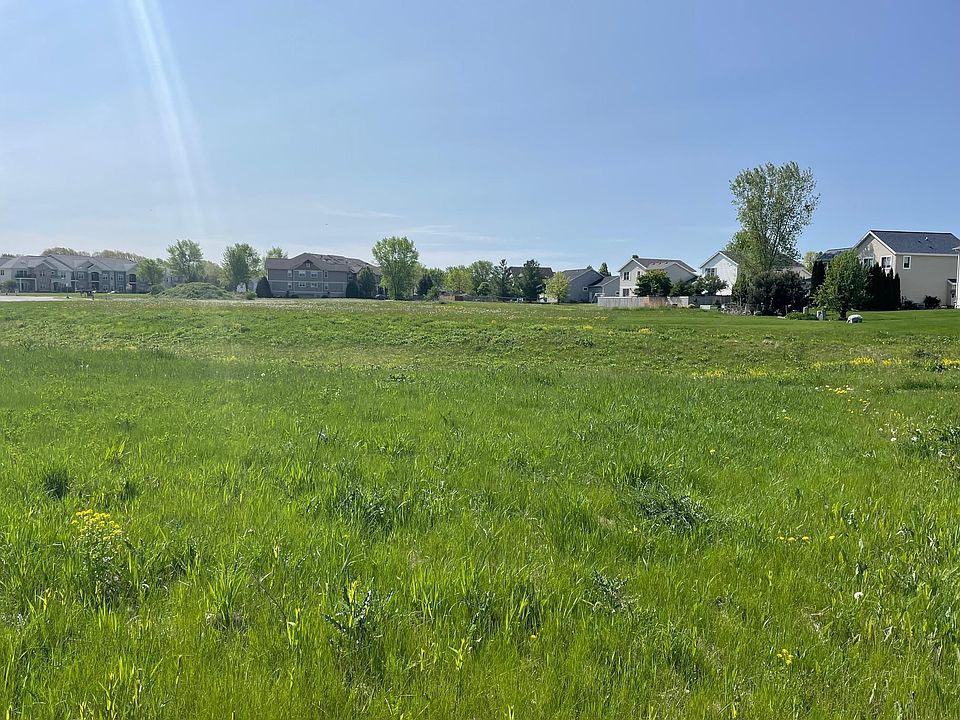 1st image of 4 Wyalusing Dr