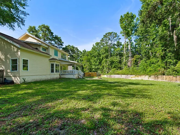 13480 Gallant Fox Cir W — Photo 35