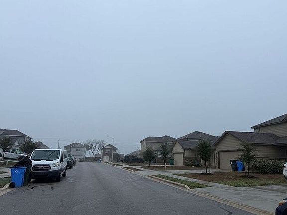 4th image of 2521 Marty Way