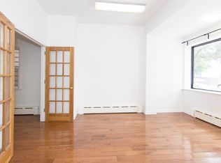 40-18 Ditmars Blvd #1F, Astoria, NY 11105